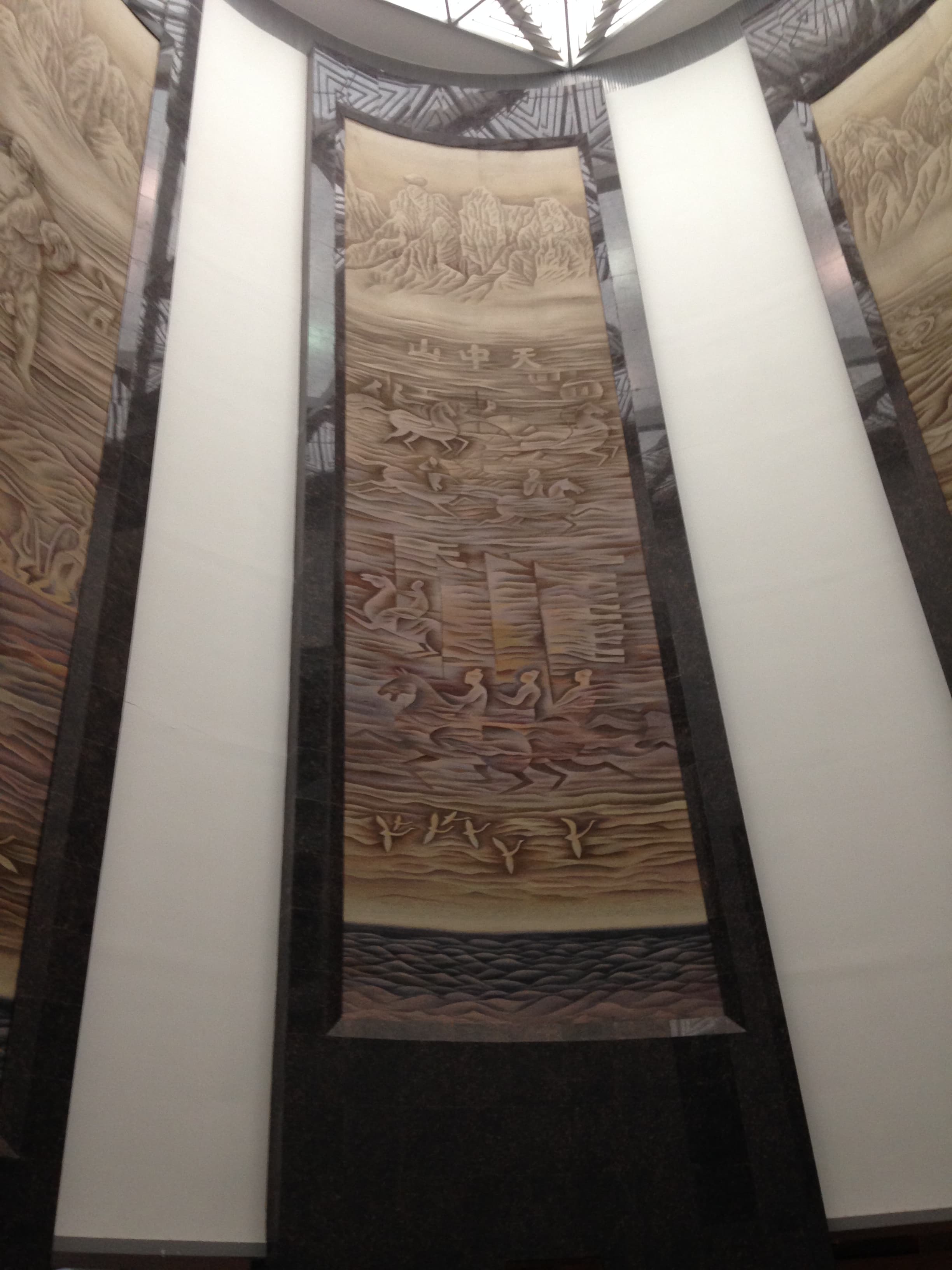echoes in the sky part2 — Fiber art